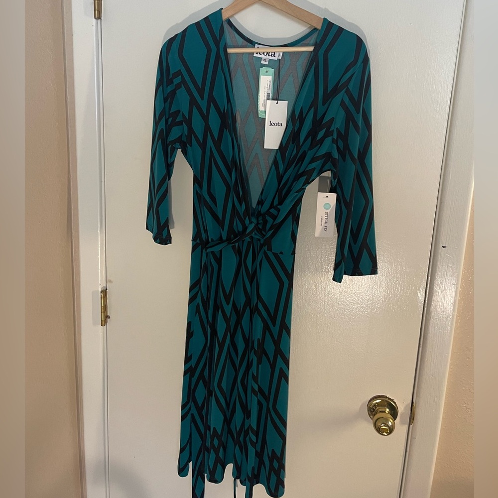 NWT Emerald and Black Wrap Dress